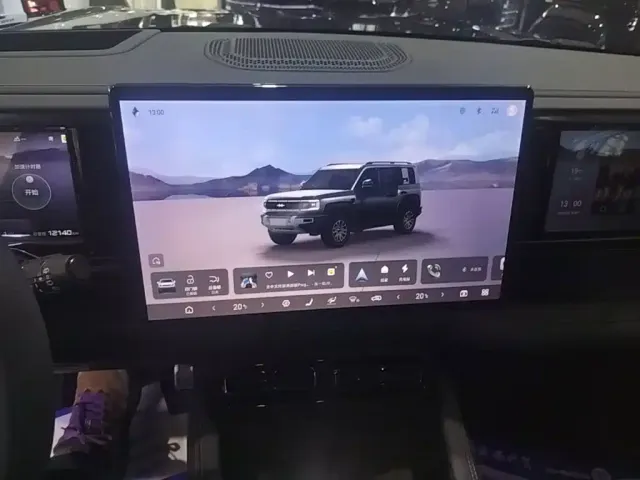 BYD FangChengBao Leopard 5 — Фото автомобиля 12