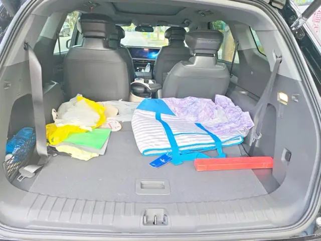 Ford Edge — Фото автомобиля 4