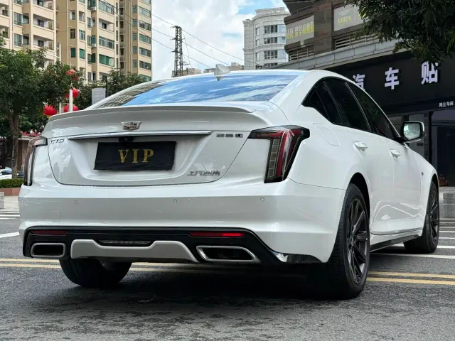 Cadillac CT5 — Фото автомобиля 4