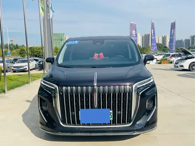 Hongqi HQ9 PHEV — Фото автомобиля 2