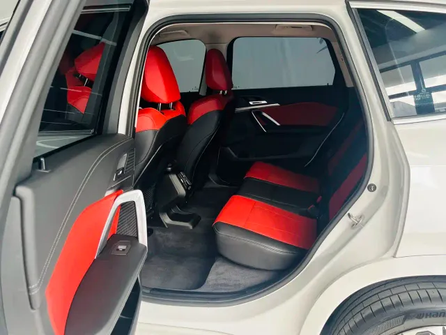 BMW X1 — Фото автомобиля 12