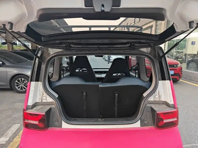 Wuling Hongguang Mini EV — Фото автомобиля 18