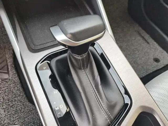 Geely Emgrand — Фото автомобиля 16