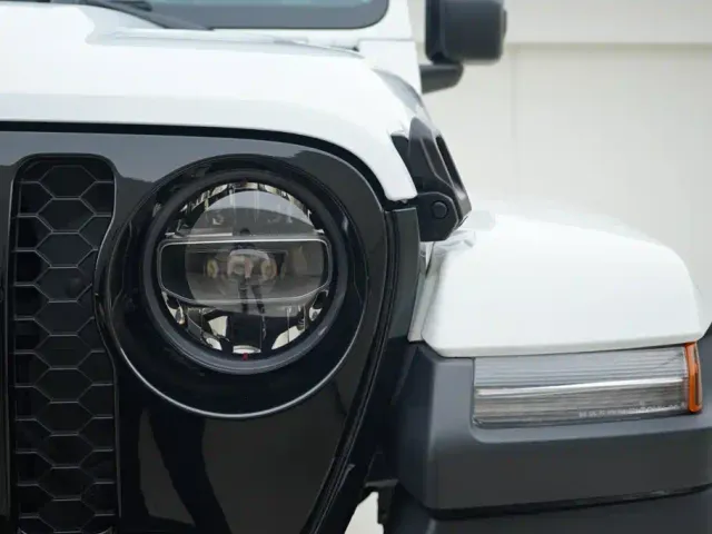Jeep Gladiator 2022 3.6L Pioneer Edition — Фото автомобиля 13