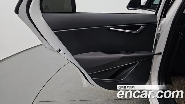 Kia Niro The All New — Фото автомобиля 14