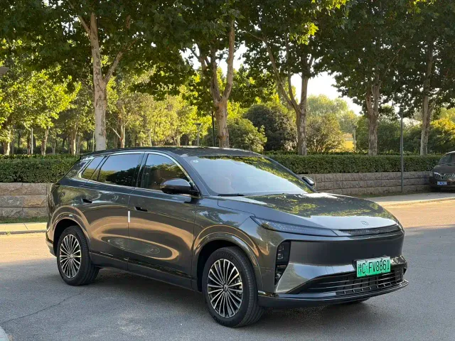 Dongfeng Aeolus L8 — Фото автомобиля 2