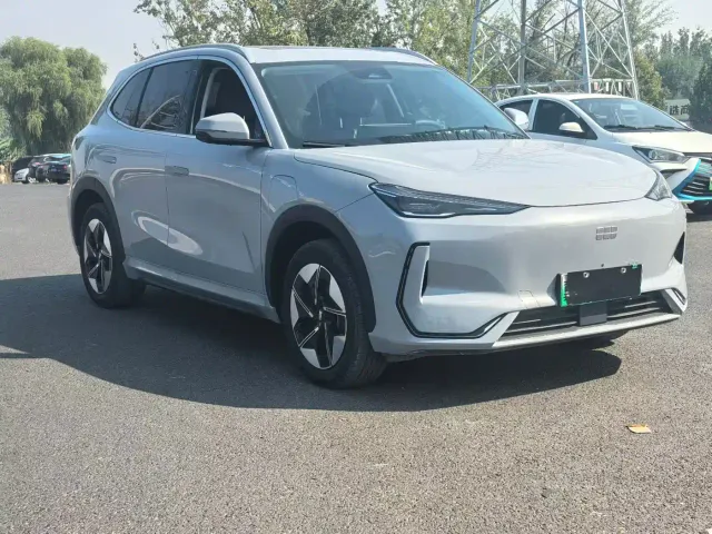 Geely Galaxy E5 — Фото автомобиля 3