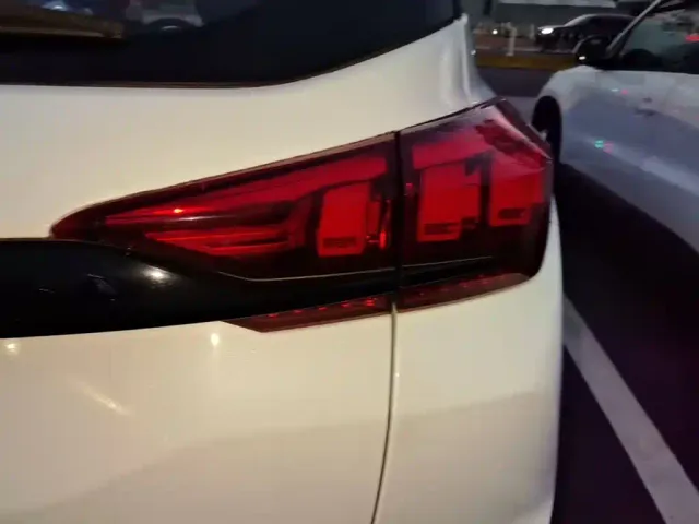 BAIC X3 — Фото автомобиля 7