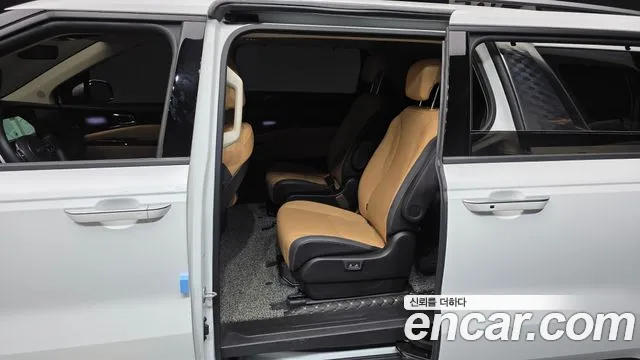 Kia Canival Carnival 4 поколение 9 мест Signature — Фото автомобиля 11