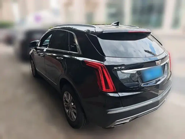 Cadillac XT5 — Фото автомобиля 6