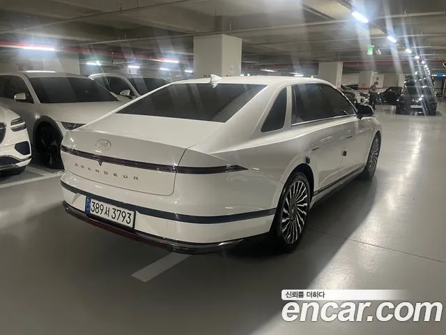 Hyundai Grandeur GN7 — Фото автомобиля 3
