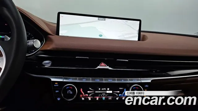 Genesis G80 RG3 — Фото автомобиля 19