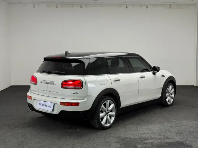 MINI Clubman — Фото автомобиля 14