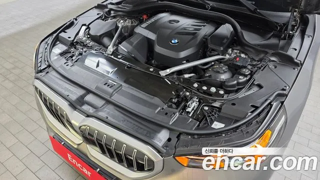 BMW 5-Series — Фото автомобиля 6