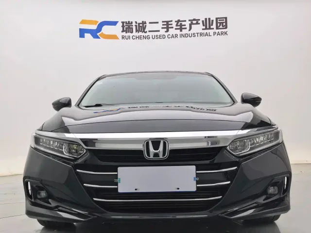 Honda Accord — Фото автомобиля 2