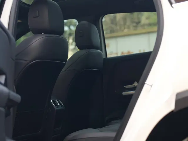 Mercedes-Benz GLA-Class — Фото автомобиля 16