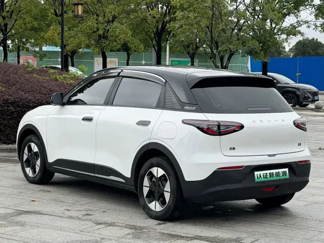 Geely Starry Wish — Фото автомобиля 16