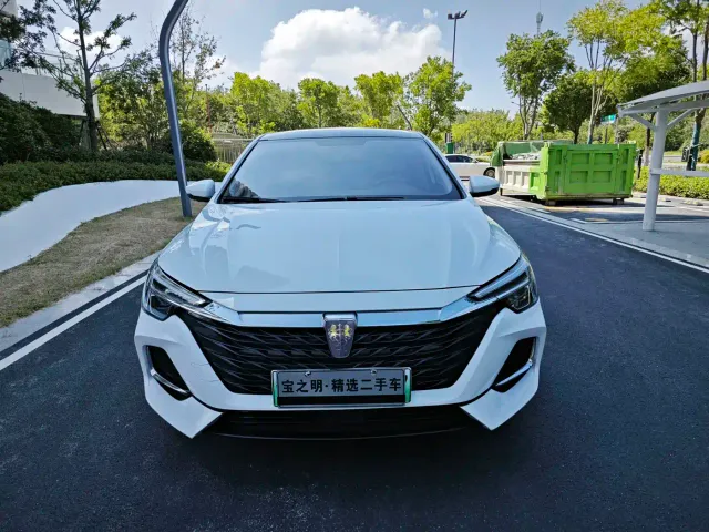 Roewe i6 MAX EV — Фото автомобиля 2