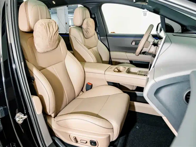 Li Auto i6 — Фото автомобиля 21
