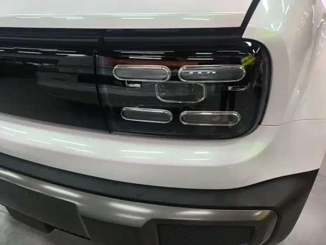 Baojun Yep Plus — Фото автомобиля 23
