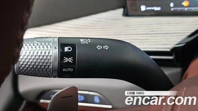 Genesis GV80 2.5T Бензин AWD — Фото автомобиля 28