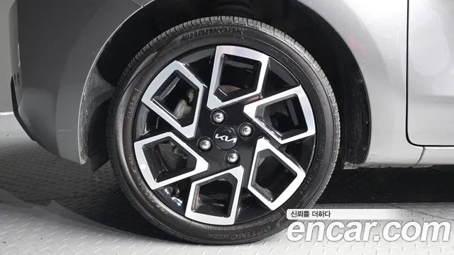 Kia RAY Новый Kia Ray Signature — Фото автомобиля 5