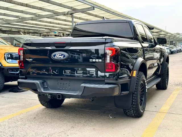 Ford Ranger — Фото автомобиля 4
