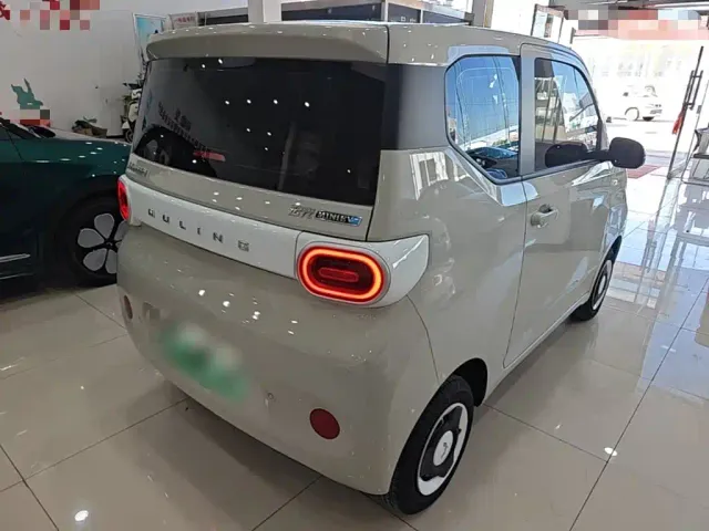 Wuling Hongguang Mini EV — Фото автомобиля 6