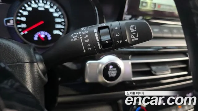 Kia Seltos Seltos Бензин 1.6 турбо 2WD — Фото автомобиля 18