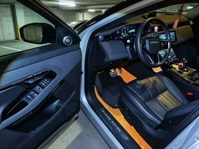 Land Rover Range Rover Evoque — Фото автомобиля 2