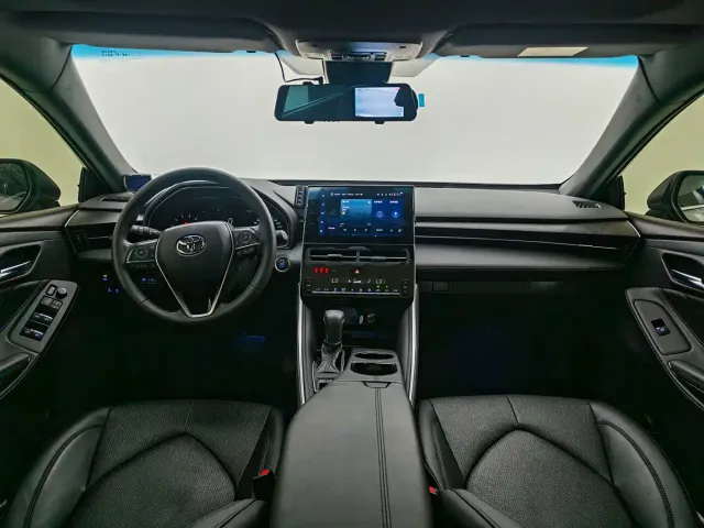 Toyota Avalon — Фото автомобиля 20