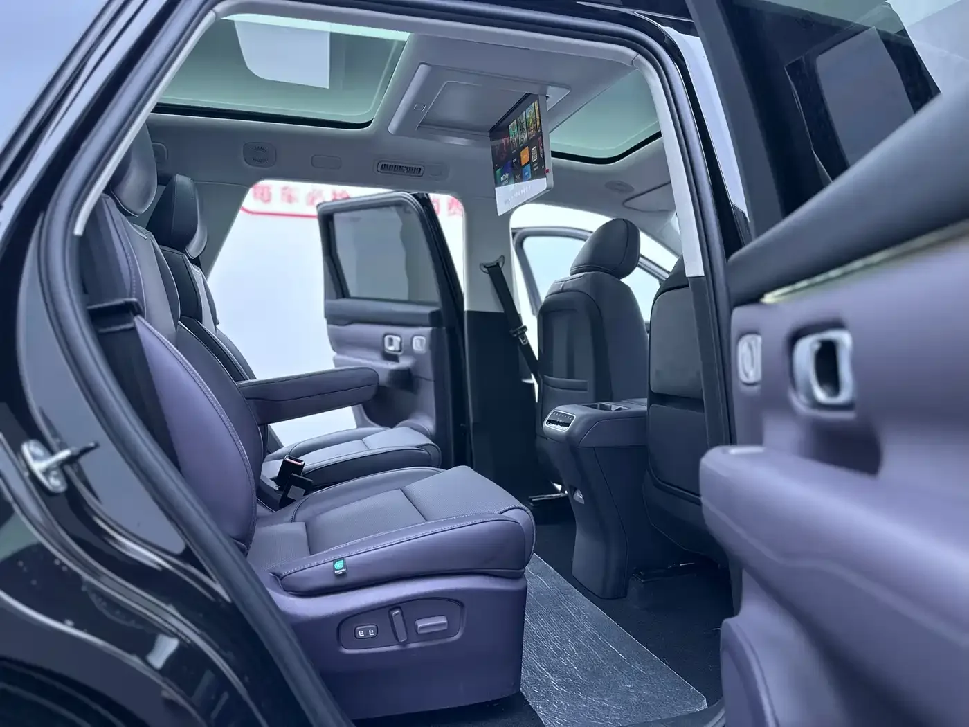 Leapmotor Leapmotor C16 2024 Extended Range 200 Premium Edition — Фото автомобиля 23