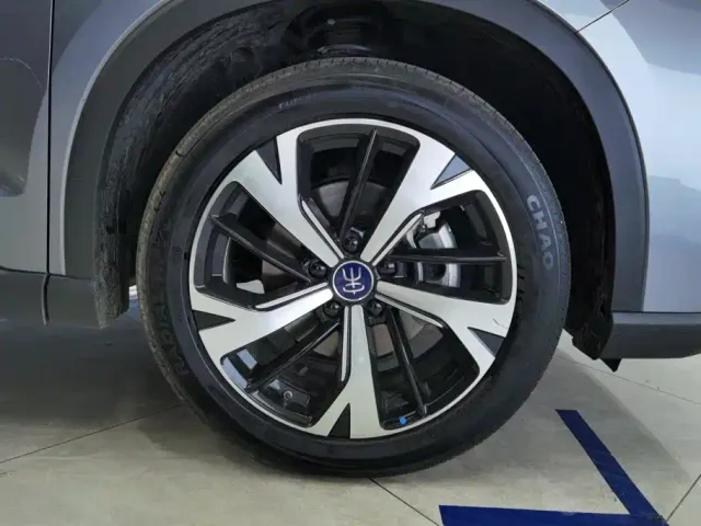 BYD Song Pro — Фото автомобиля 6