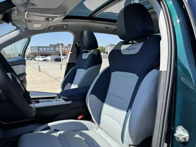 Geely Xingrui — Фото автомобиля 13