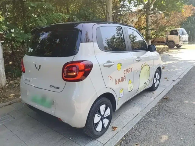 Wuling Hongguang Mini EV — Фото автомобиля 6