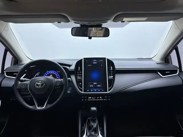 Toyota Corolla — Фото автомобиля 12