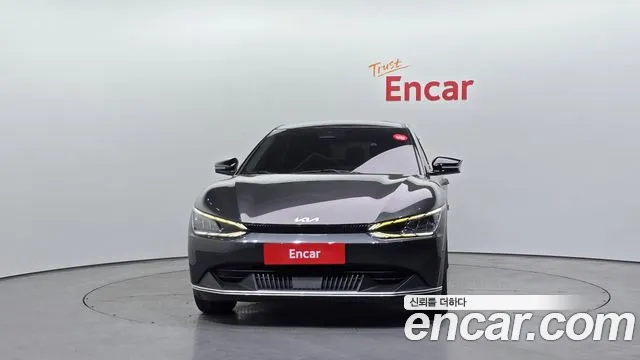 Kia EV6 — Фото автомобиля 3