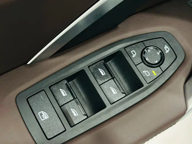 BMW X1 — Фото автомобиля 12