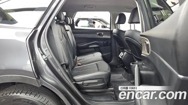 Kia Sorento Sorento 4-е поколение Дизель 2.2 4WD — Фото автомобиля 8