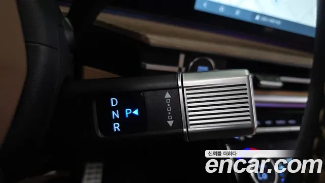 Hyundai Santa Fe MX5 — Фото автомобиля 12