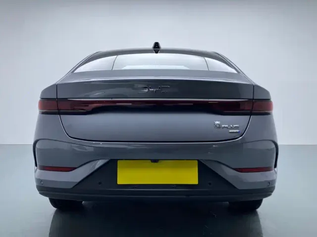 BYD Qin PLUS — Фото автомобиля 5