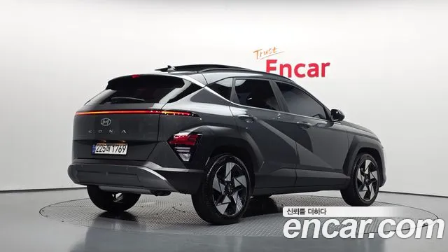 Hyundai Kona Kona (SX2) Бензин 2.0 2WD — Фото автомобиля 2