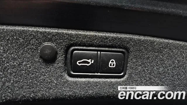 Hyundai Grandeur Grandeur (New) Hybrid — Фото автомобиля 24