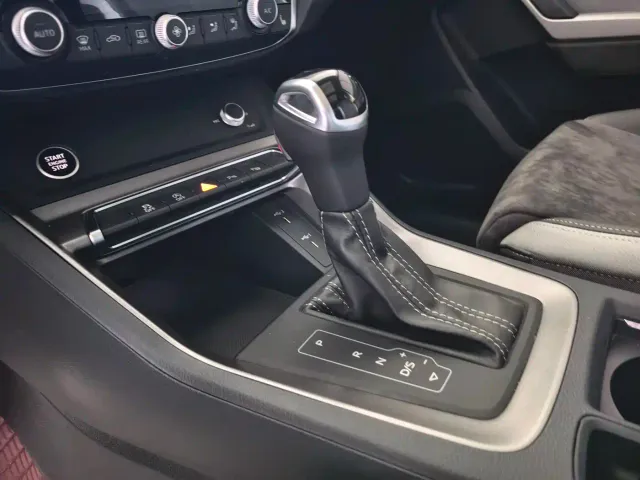 Audi Q3 — Фото автомобиля 8