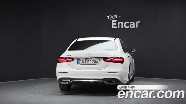 Mercedes-Benz E-Class W213 — Фото автомобиля 4