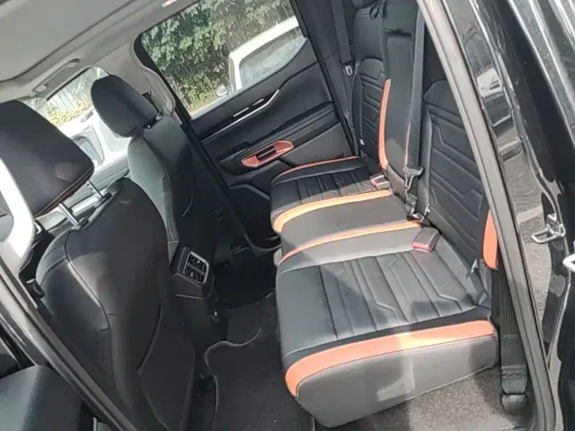 Ford Ranger — Фото автомобиля 16