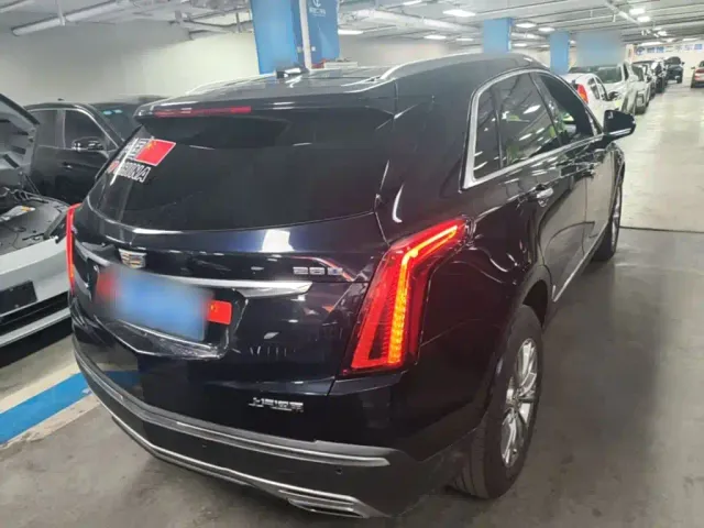 Cadillac XT5 — Фото автомобиля 6