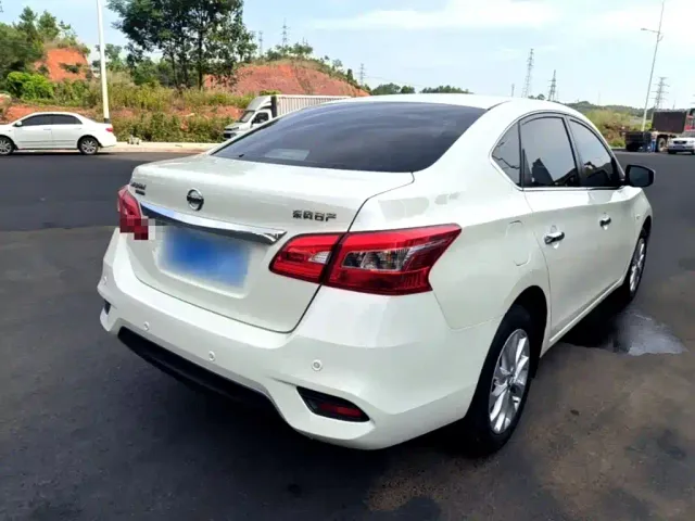 Nissan Sylphy — Фото автомобиля 6