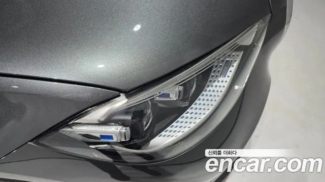 Mercedes-Benz S-Class — Фото автомобиля 12