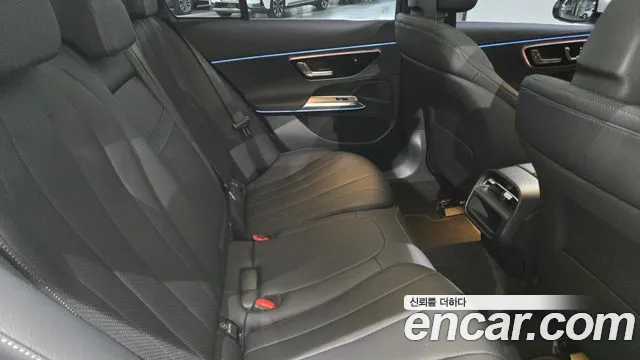 Mercedes-Benz E-Class W214 — Фото автомобиля 20